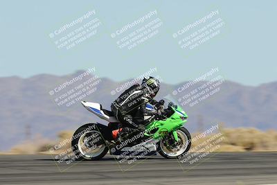 media/May-10-2025-Race Pace (Sat) [[db32fef2da]]/Vested/3-Bowl Set 1 (9am)/